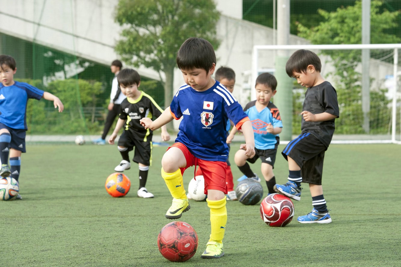 サッカースクール