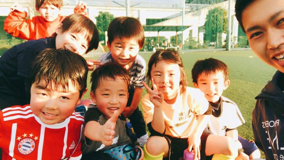 新横浜・綱島のサッカースクール　フェニックスズ